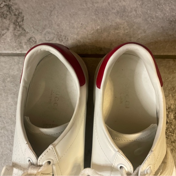 Gucci Sneakers - Picture 3 of 6